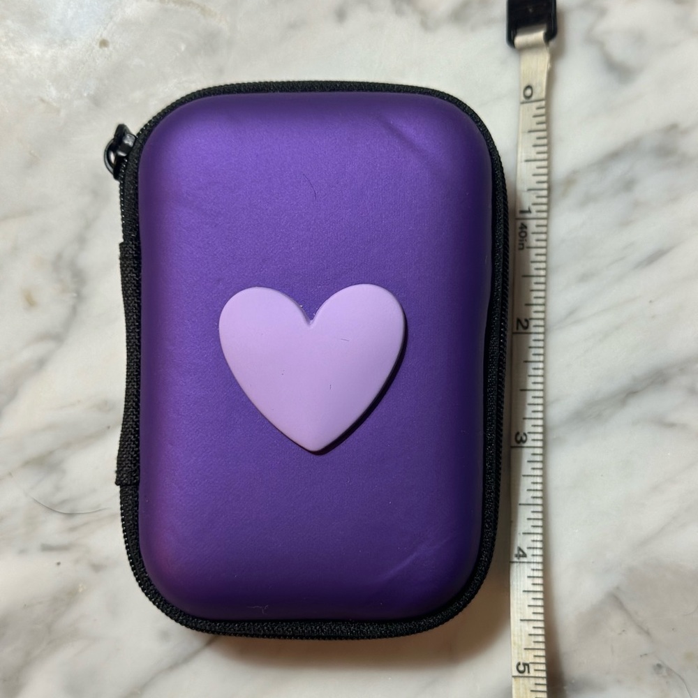 Hard Shell Container - Picture 2 of 4